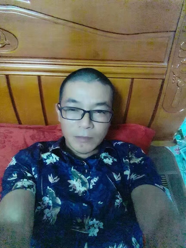 坚信就是你的第一张照片--福州上门女婿服务网