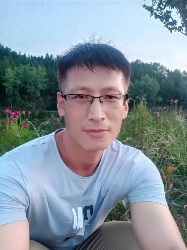 零零柒的第一张照片--福州上门女婿服务网