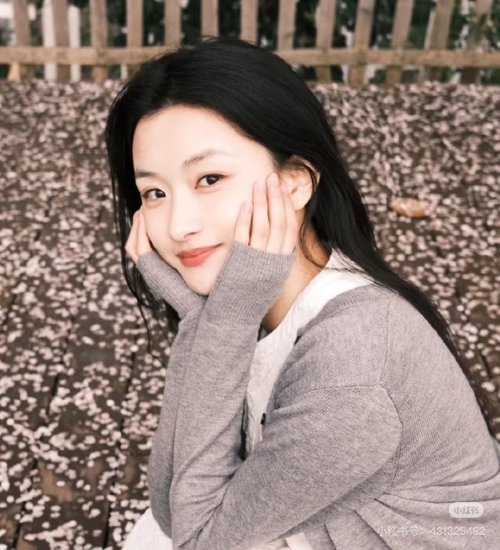 江小姐的第一张照片--福州上门女婿服务网